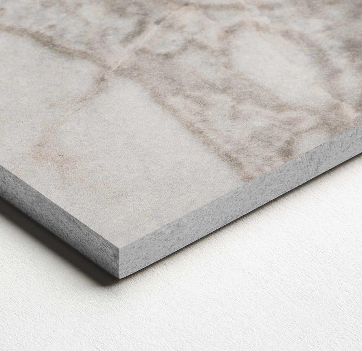 Marina White 46 Body Colour Honed