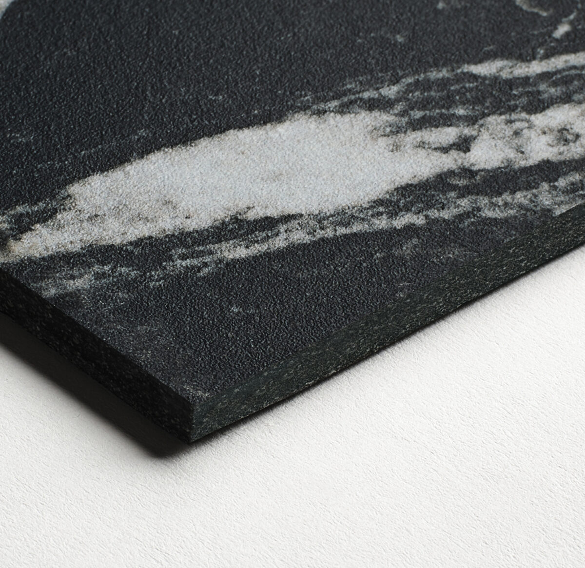 Nero Marquina 26 Body Colour Satin