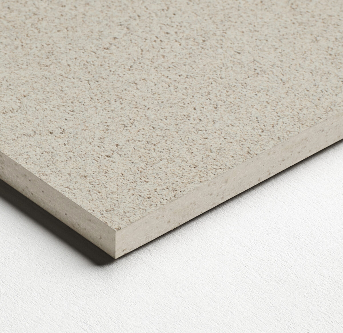 Serena Crater Body Colour Honed