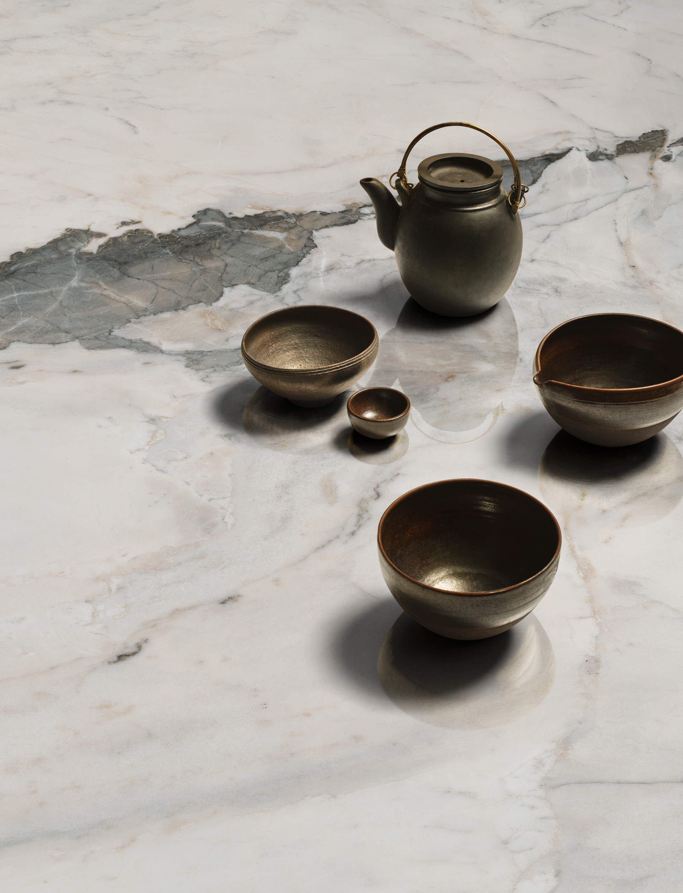 Montagna Grey Block 11 Lifestyle CAM 01