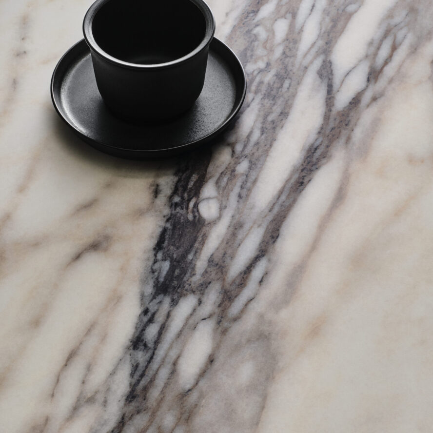 Finish Honed Calacatta Picasso